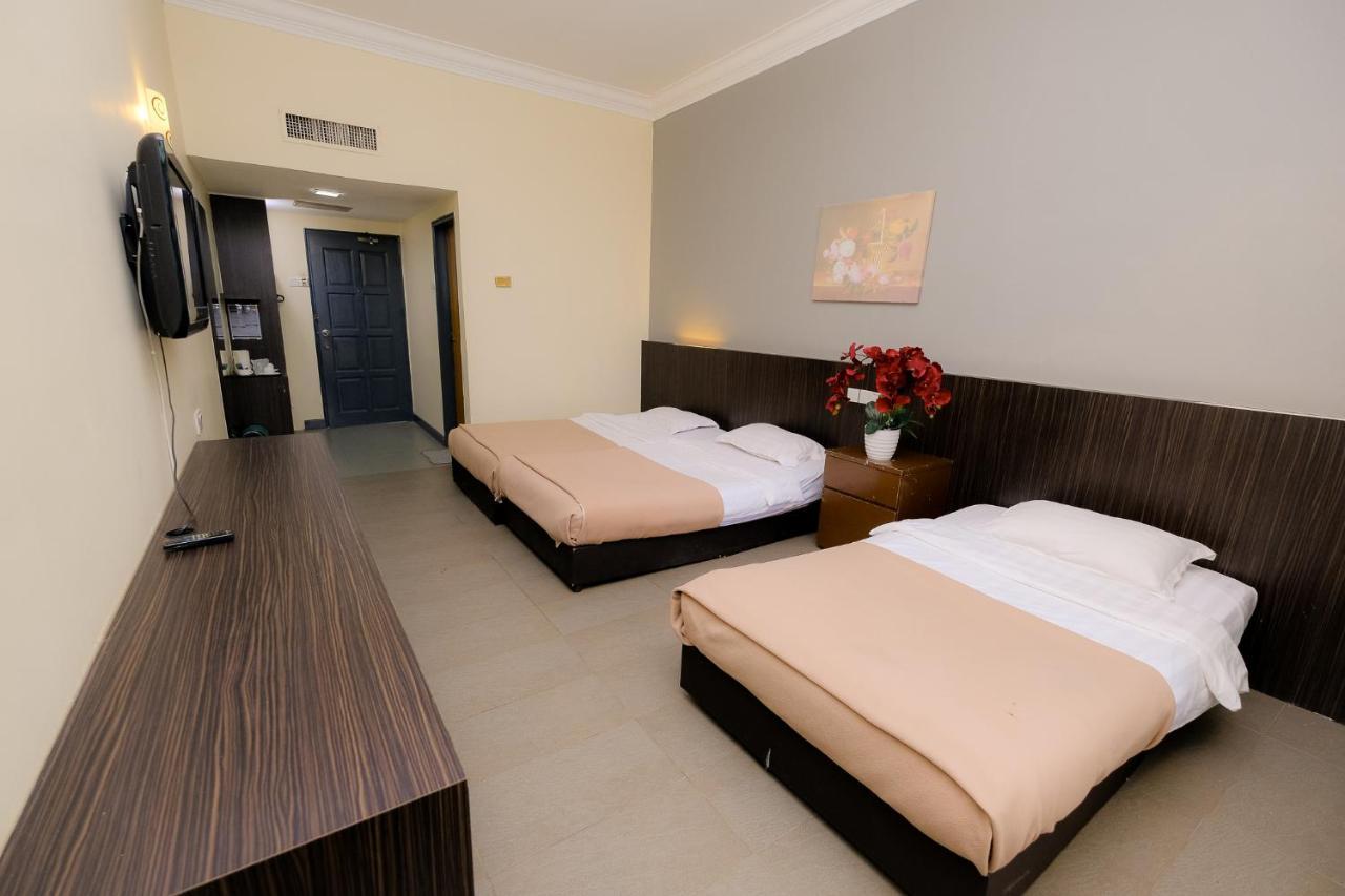 Super Oyo Capital O 90146 Alh Continental Resort Karak Exterior foto