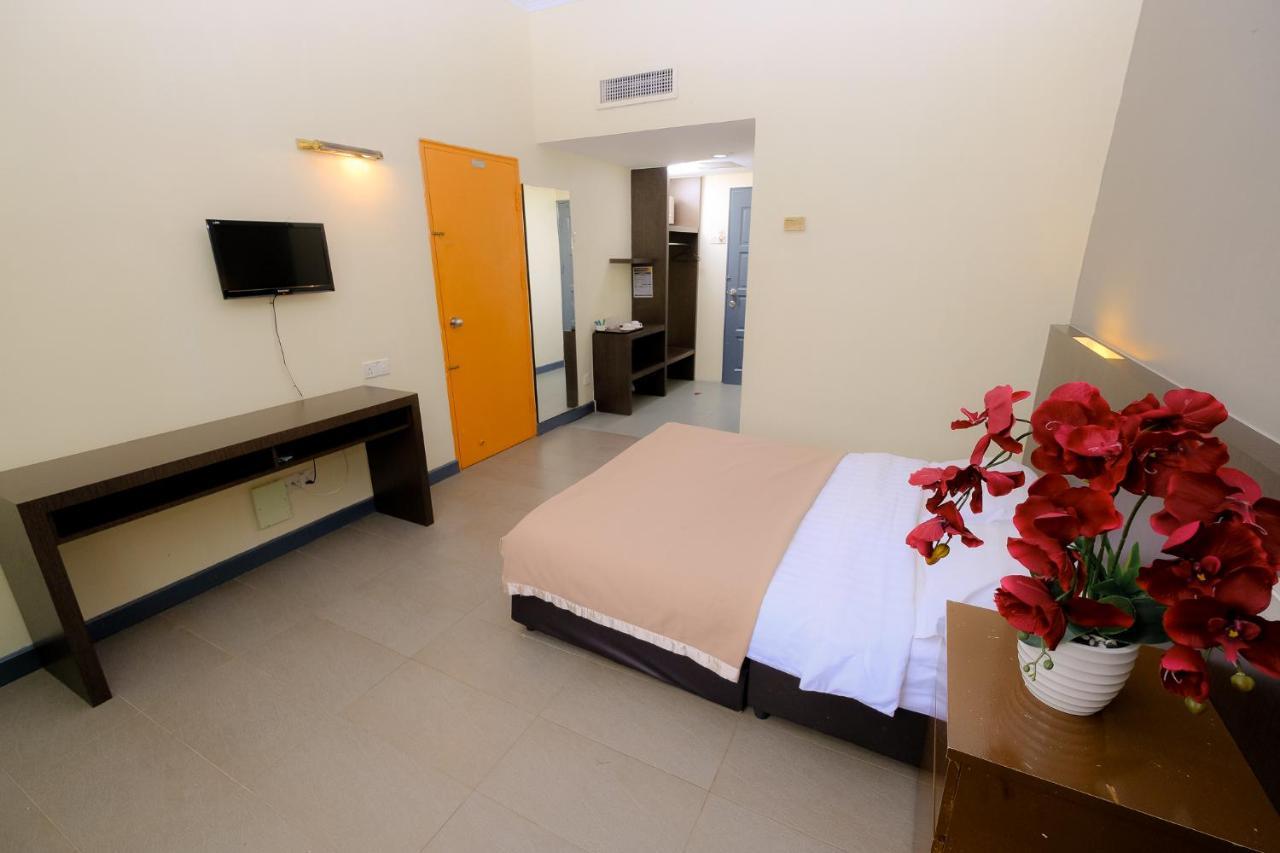 Super Oyo Capital O 90146 Alh Continental Resort Karak Exterior foto